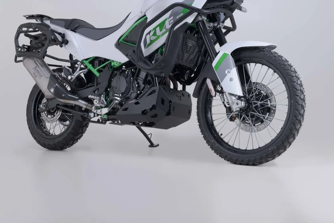 fc-moto-1202607131842051121062